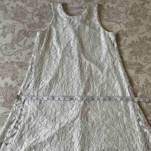 Tommy Hilfiger Lace Overlay Floral Dress in White  Size 4 - Picture 8 of 11